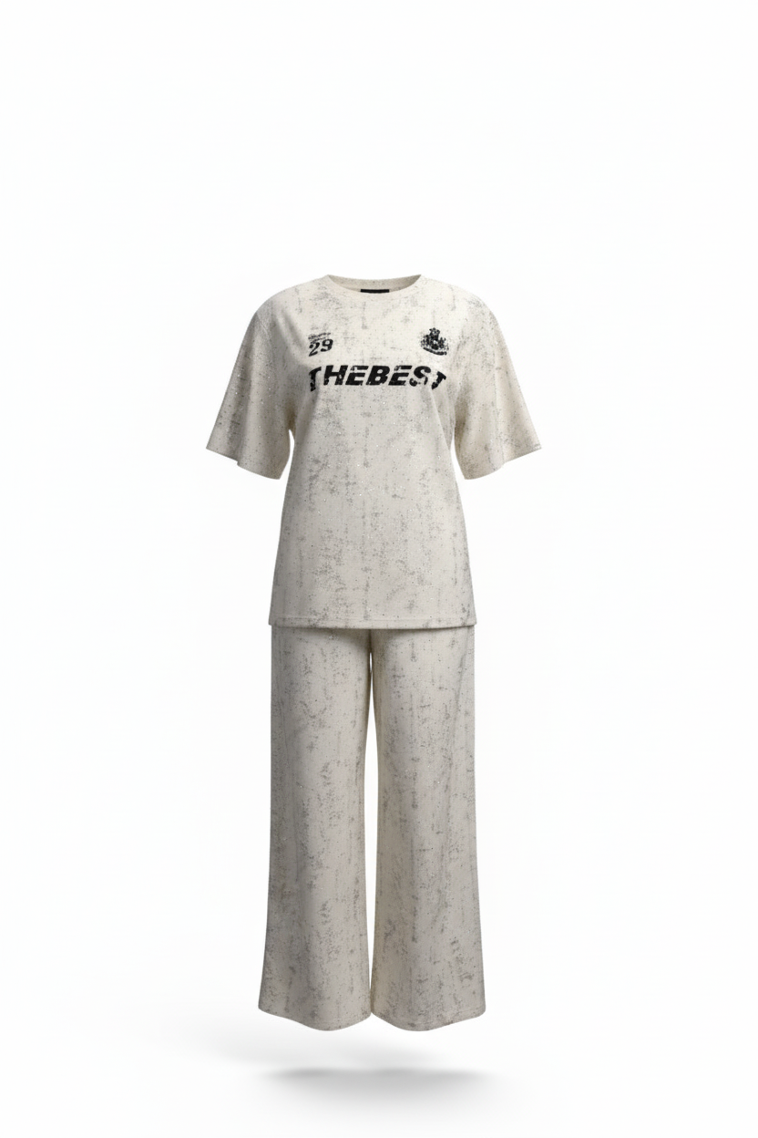 طقم يومي مريح بلمسة رياضية 