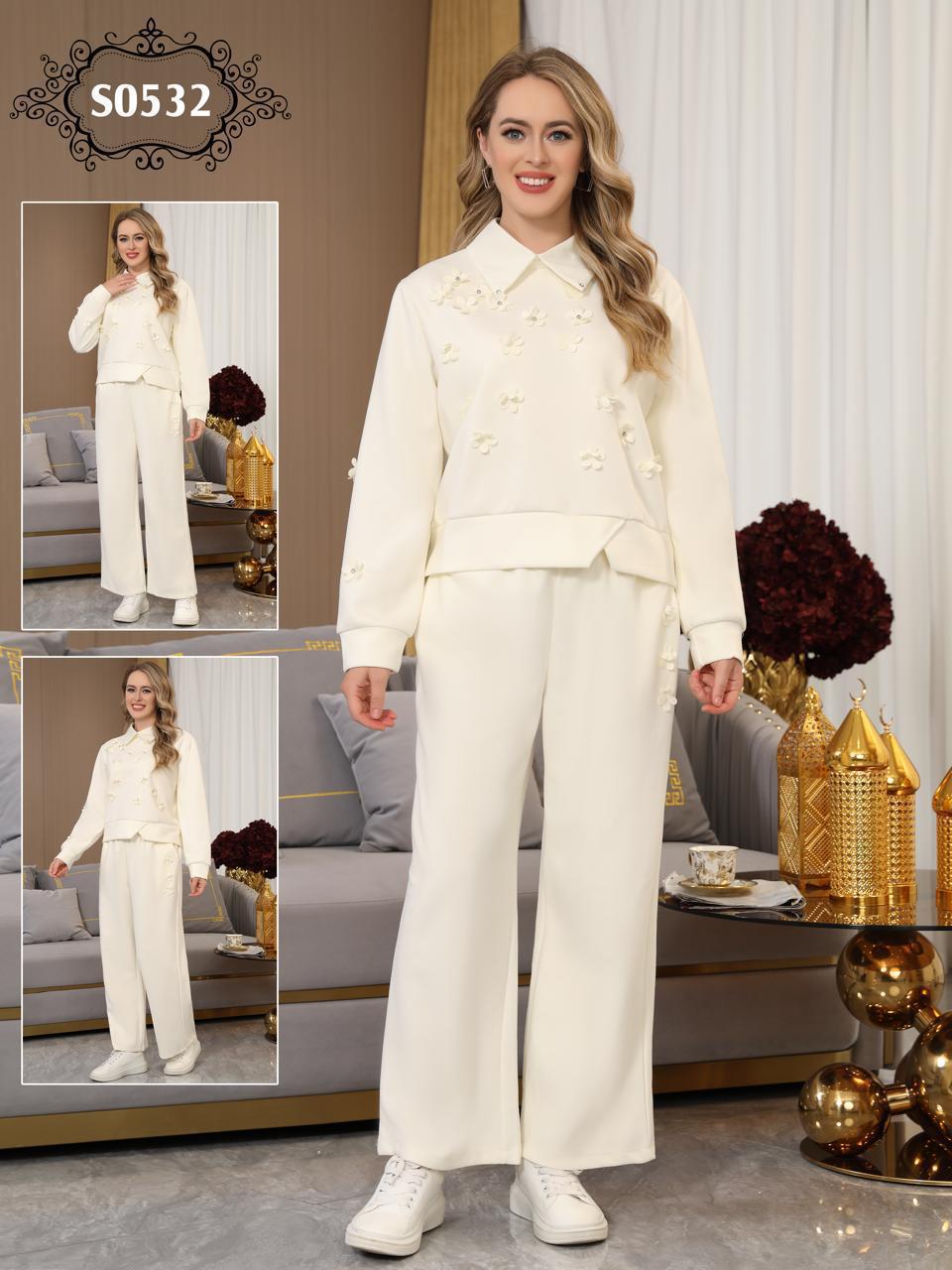 طقم كلاسيكي بلمسة الزهور