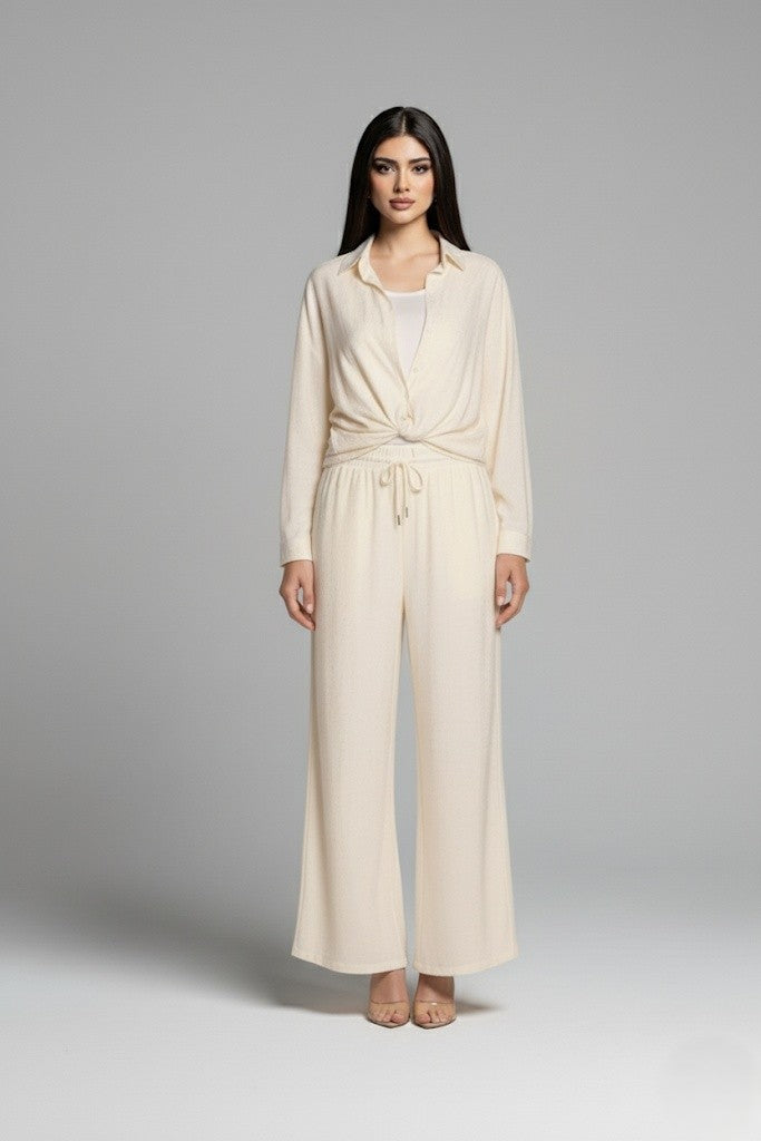  طقم الأناقة اليومية بلمسة فخامة